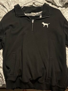 VS Pink Long Sleeve quarter zip